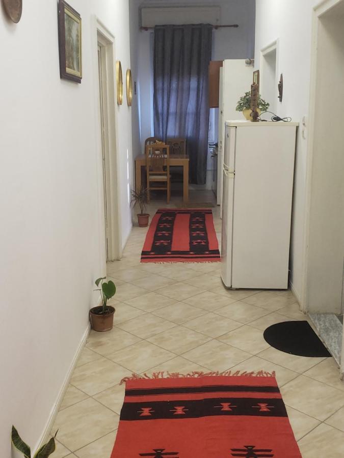 Hostel Oakland Tirana Eksteriør billede