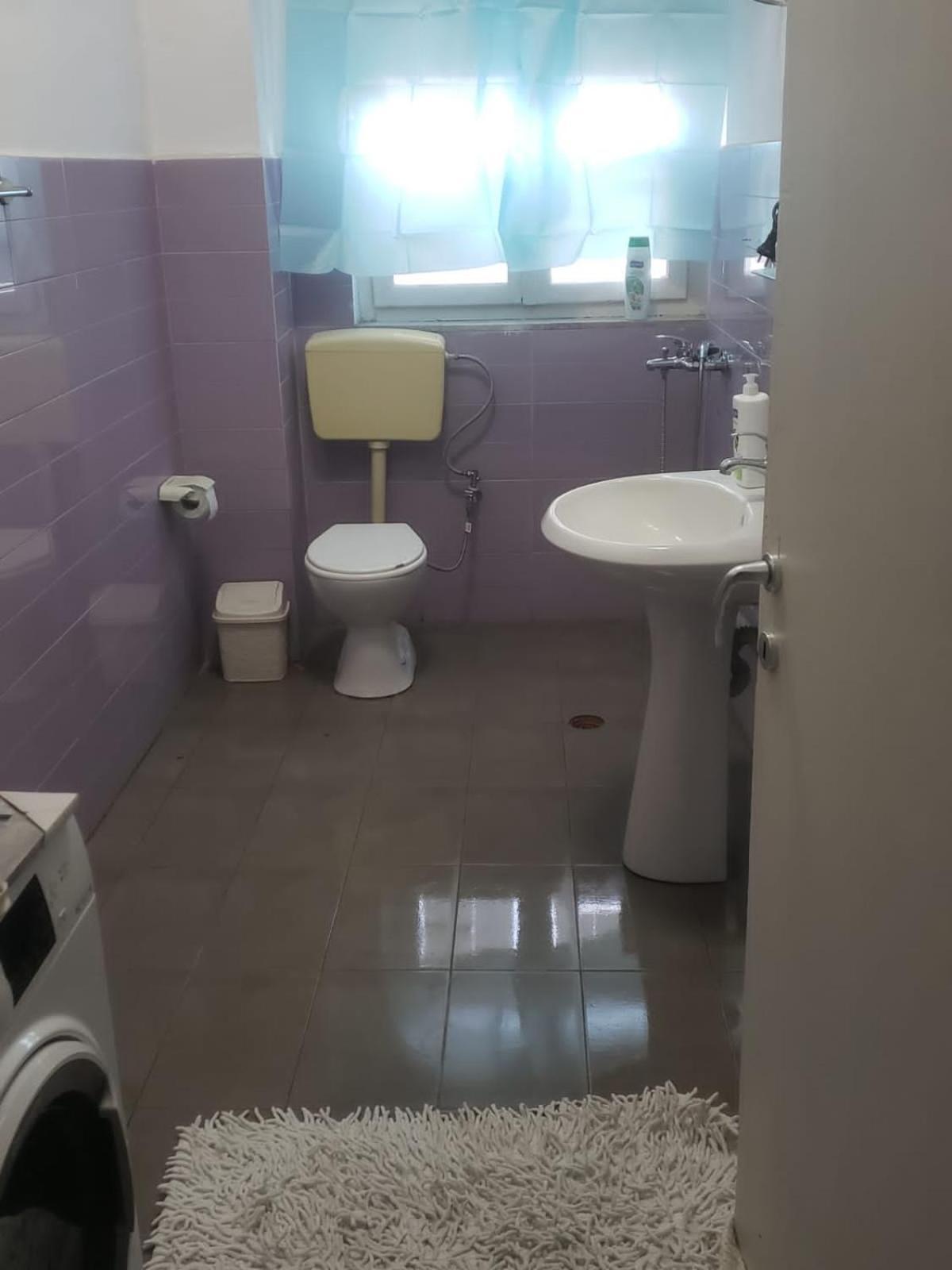 Hostel Oakland Tirana Eksteriør billede